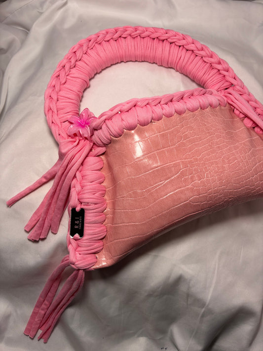 The Dusk Bag… with a Twist